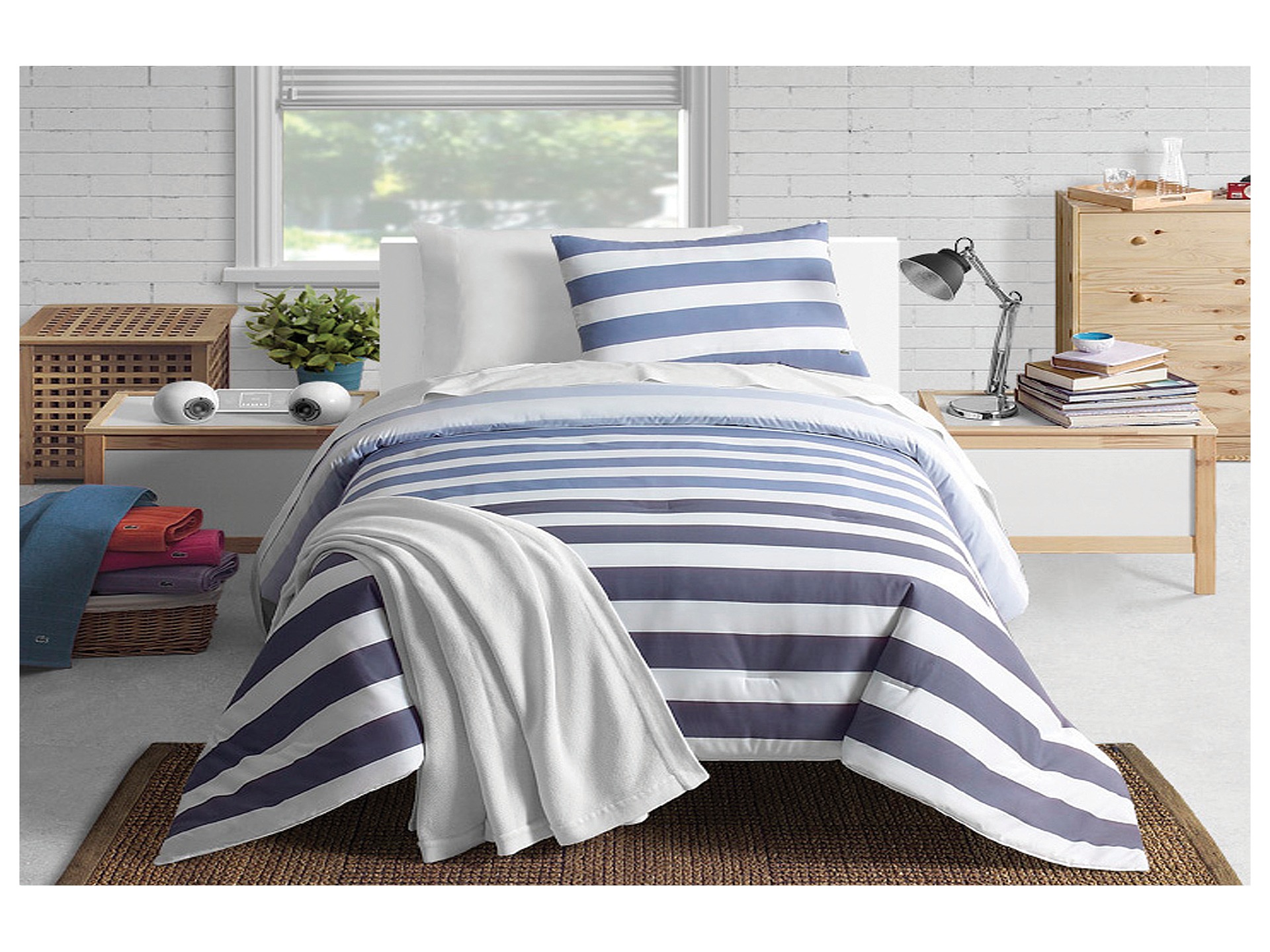 Lacoste Concordia Comforter Mini Set   Full $84.99 $165.00 SALE